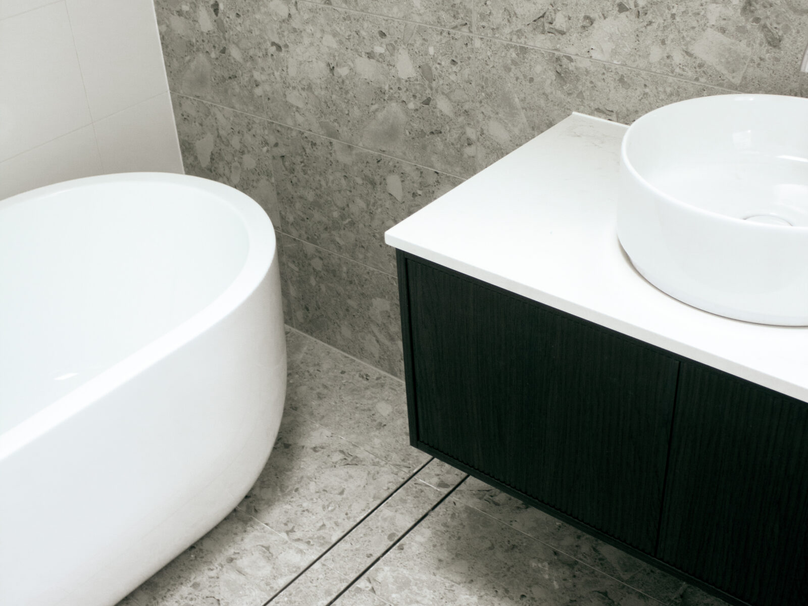 Ti Shellcovebathroom
