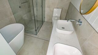 PXL 20251107 003240723 2 Custom